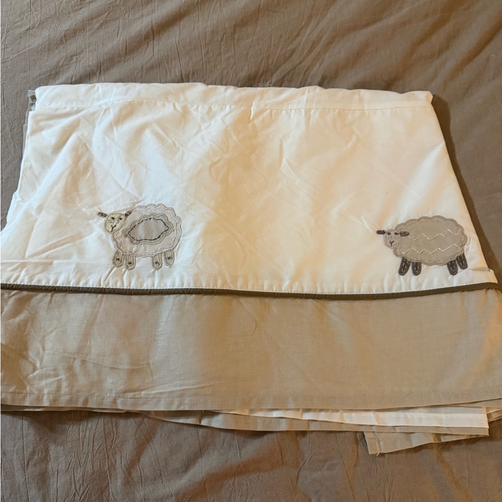 2010 Pottery Barn Sweet Lambie Embroidered Crib Skirt